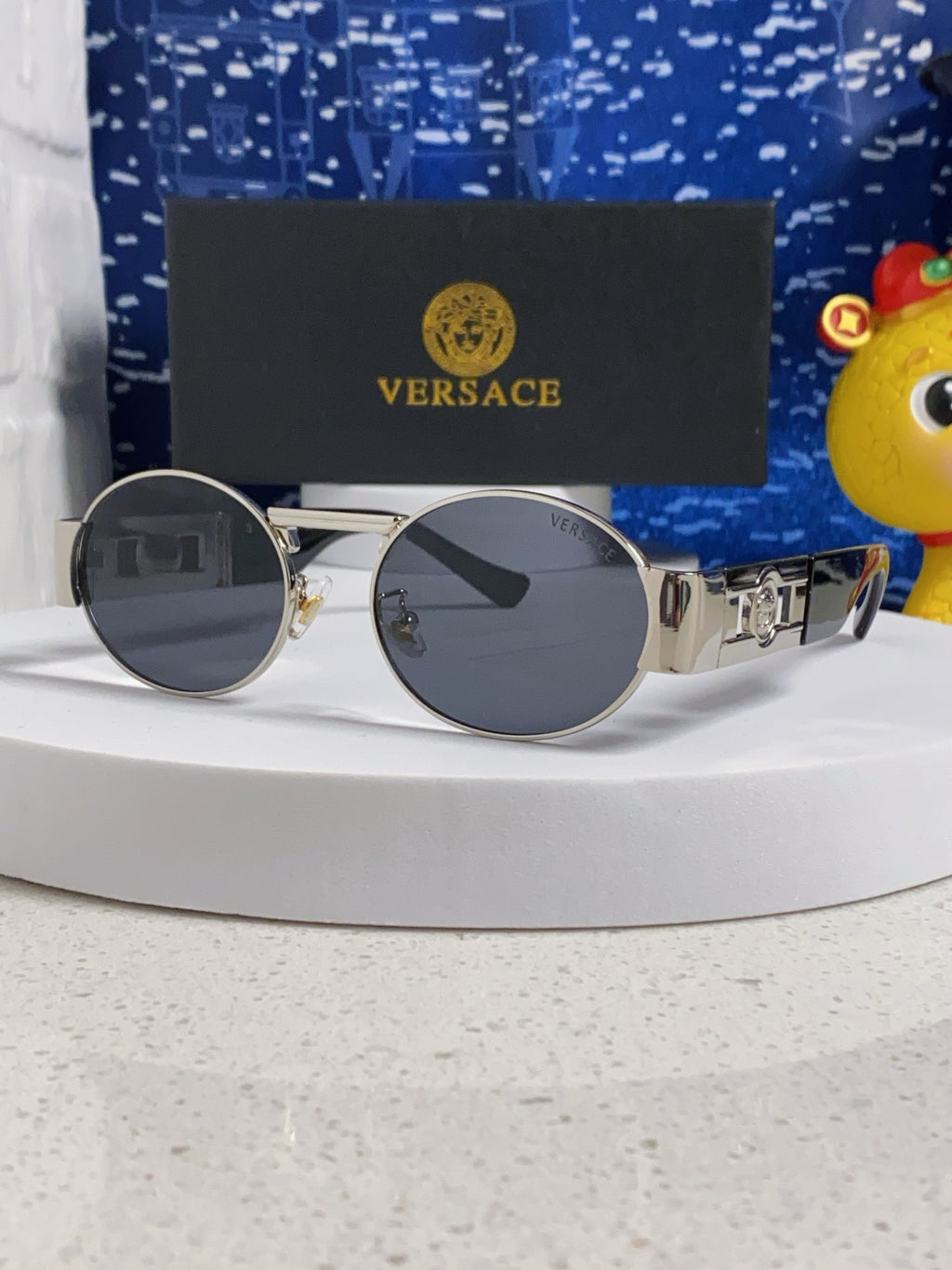 Versace Metal Oval Gray Lens Sunglasses for Men & Women - detail image 2