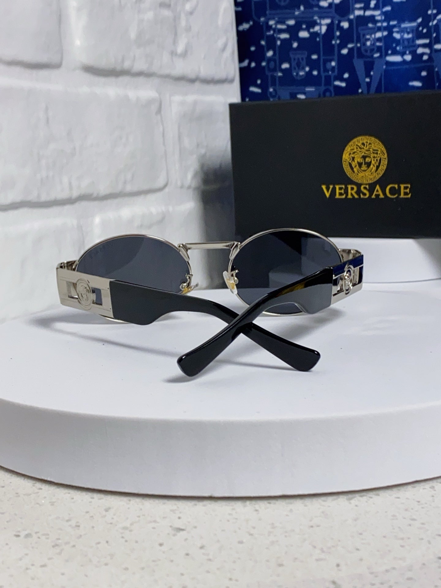 Versace Metal Oval Gray Lens Sunglasses for Men & Women - detail image 4