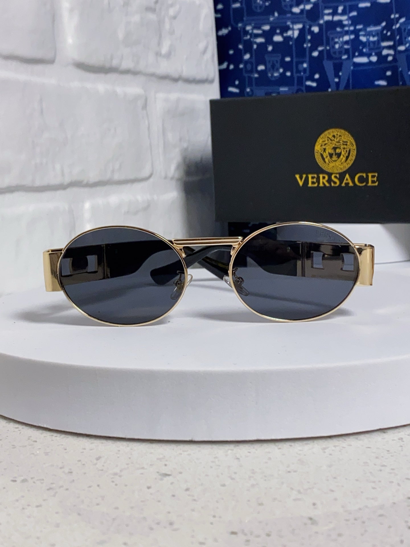 Versace Metal Oval Pink Lens Sunglasses for Men & Women - detail image 3