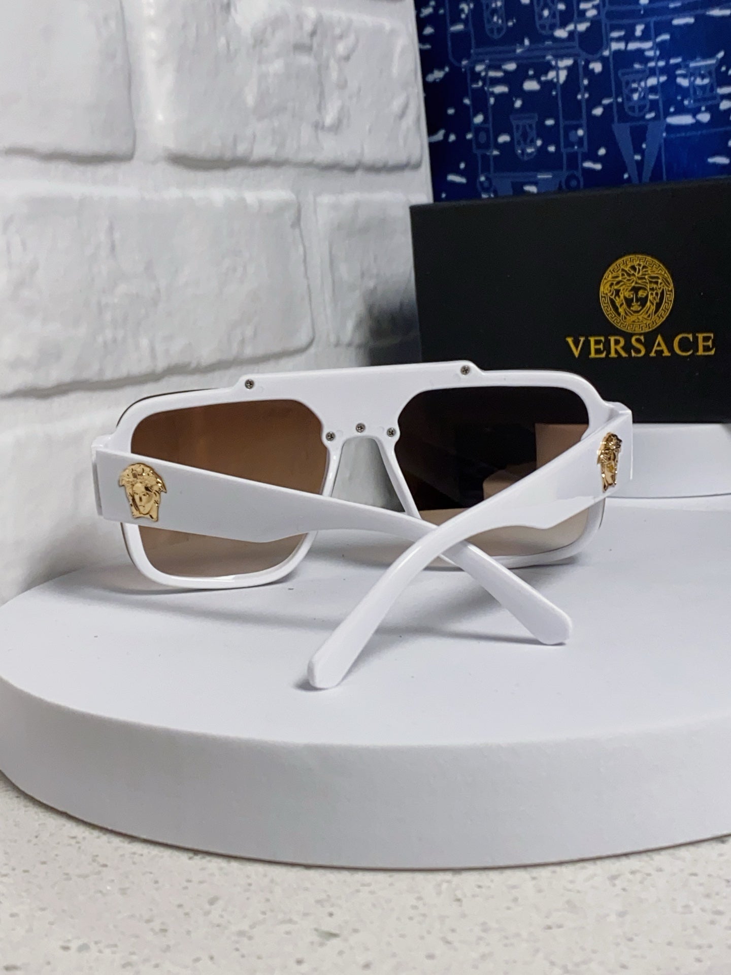 Versace Oversized Brown Lens Sunglasses for Men & Women - detail image 3