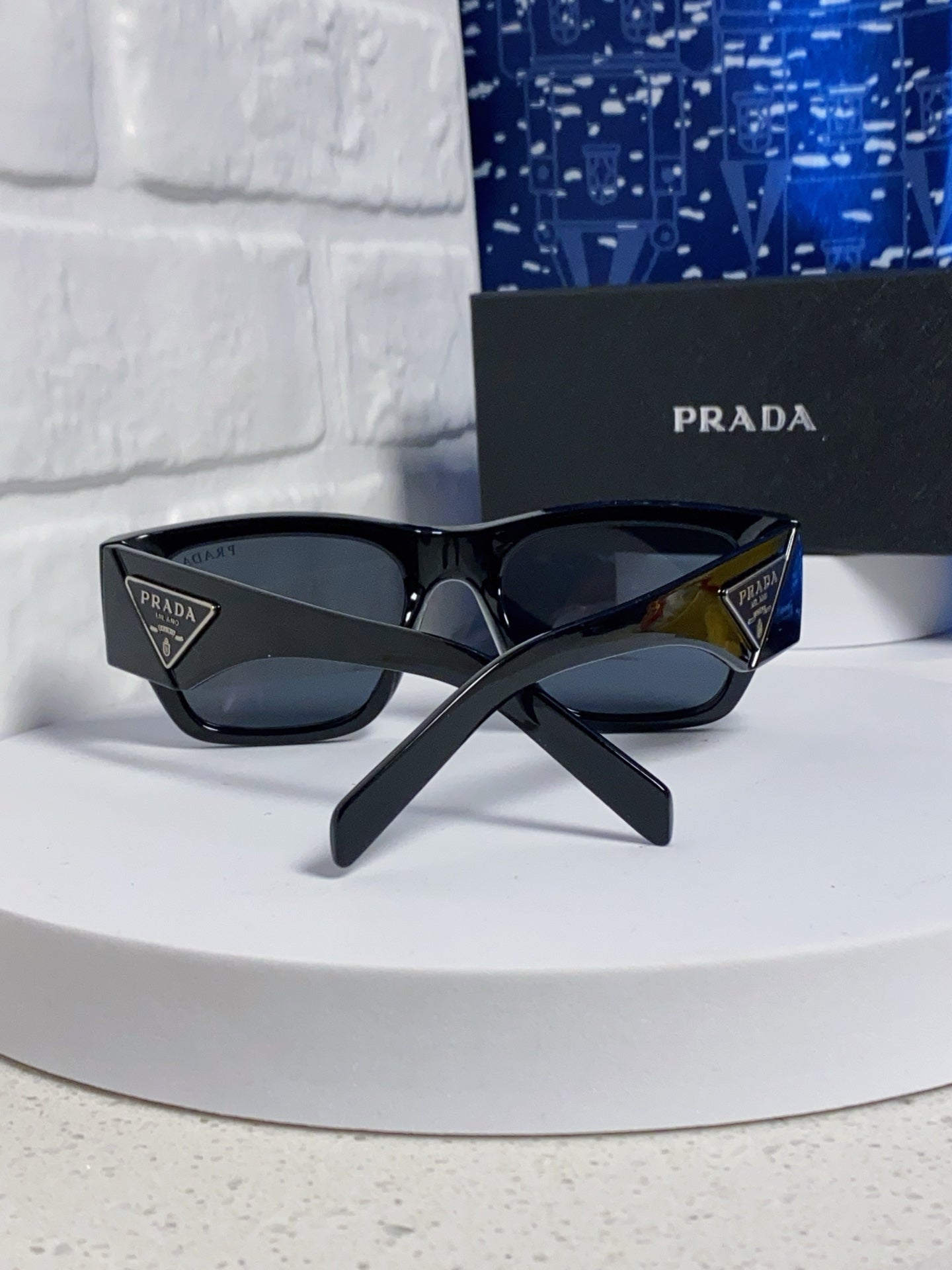 Prada Fashion Black Lens Sunglasses for Men & Women - 358430 - detail image 4