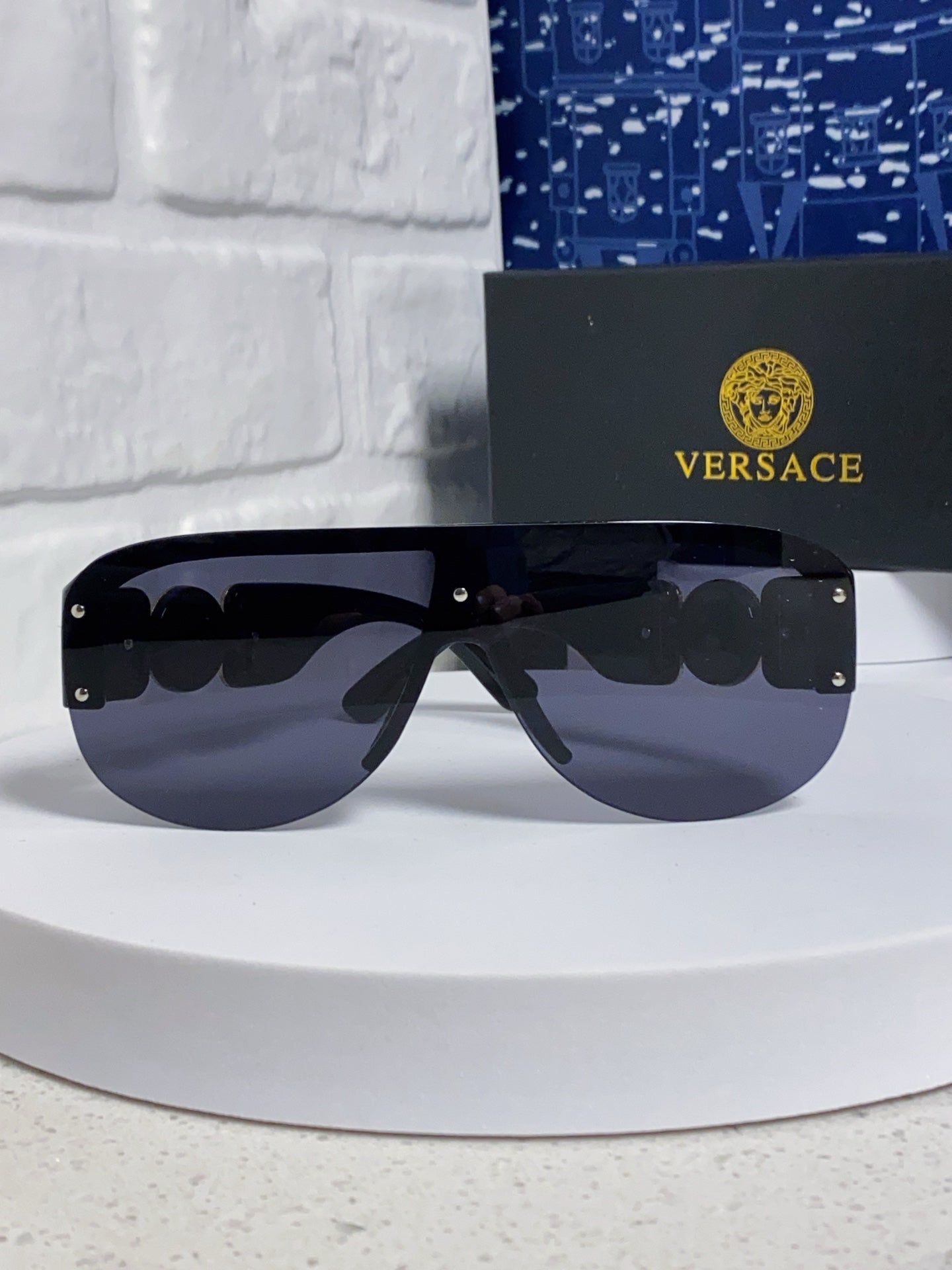 Versace Aviator Black Lens Sunglasses for Men & Women - 372528 - detail image 3