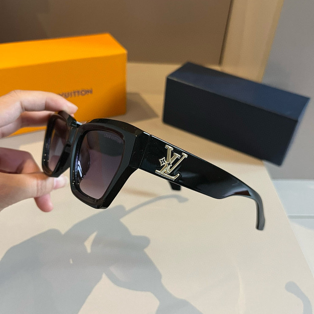 Louis Vuitton Metal Fashion Gold Lens Sunglasses for Men & Women - 381924 - detail image 4