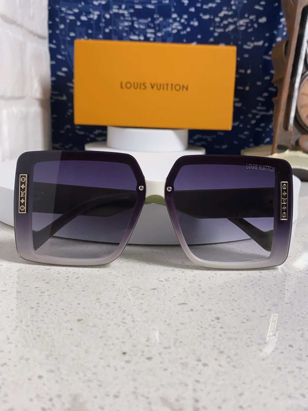 Louis Vuitton Polarized Oversized Silver Lens Sunglasses for Women - detail image 9