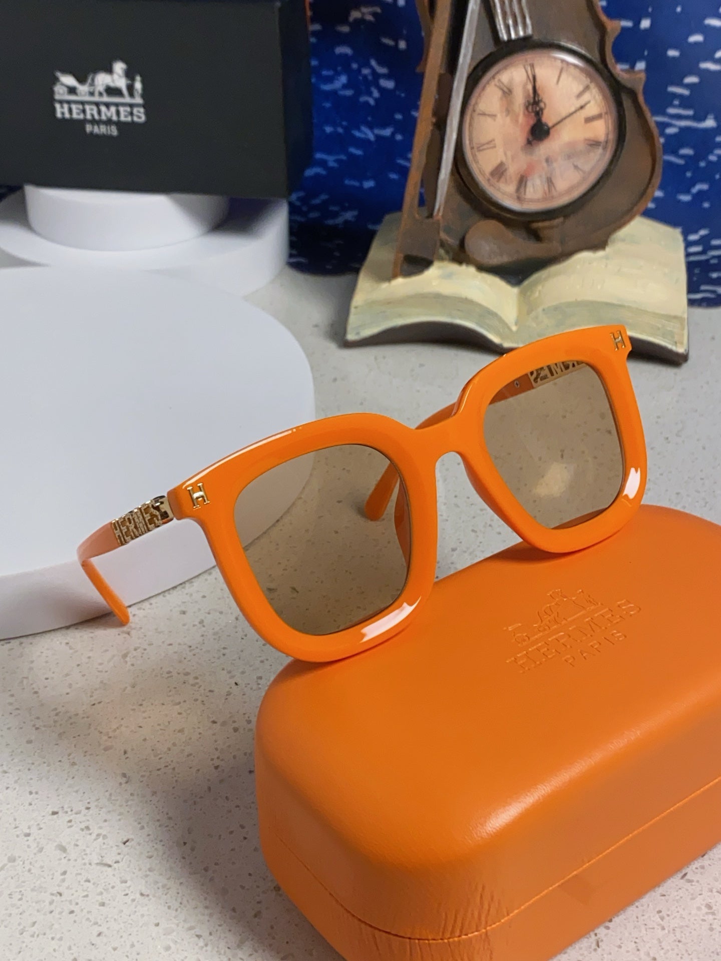 Hermès Metal Square Orange Lens Sunglasses for Men & Women - detail image 9