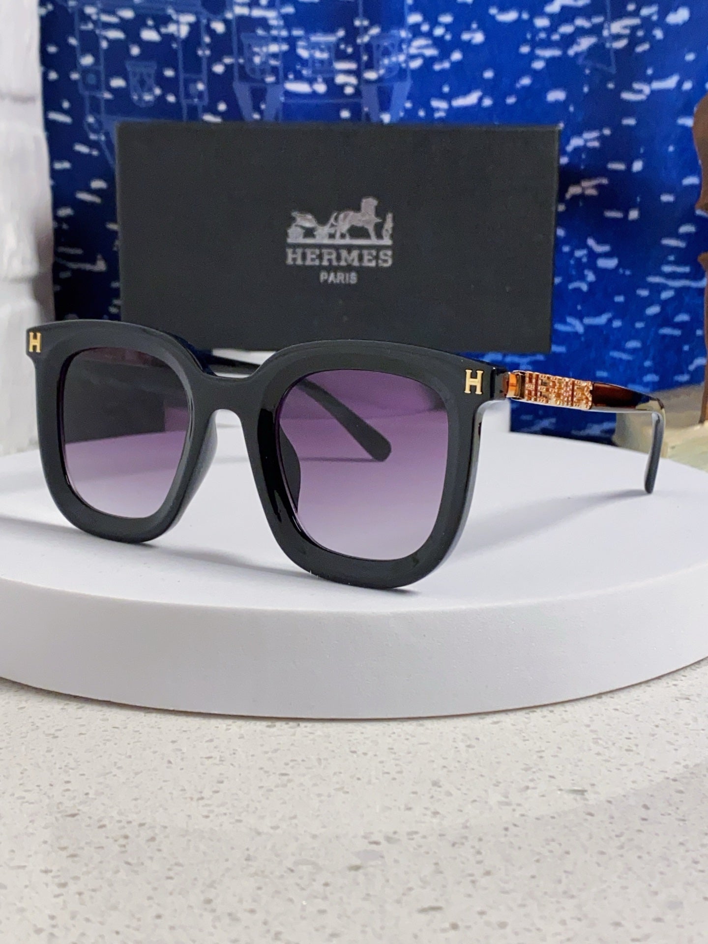 Hermès Metal Square Silver Lens Sunglasses for Men & Women - 433017