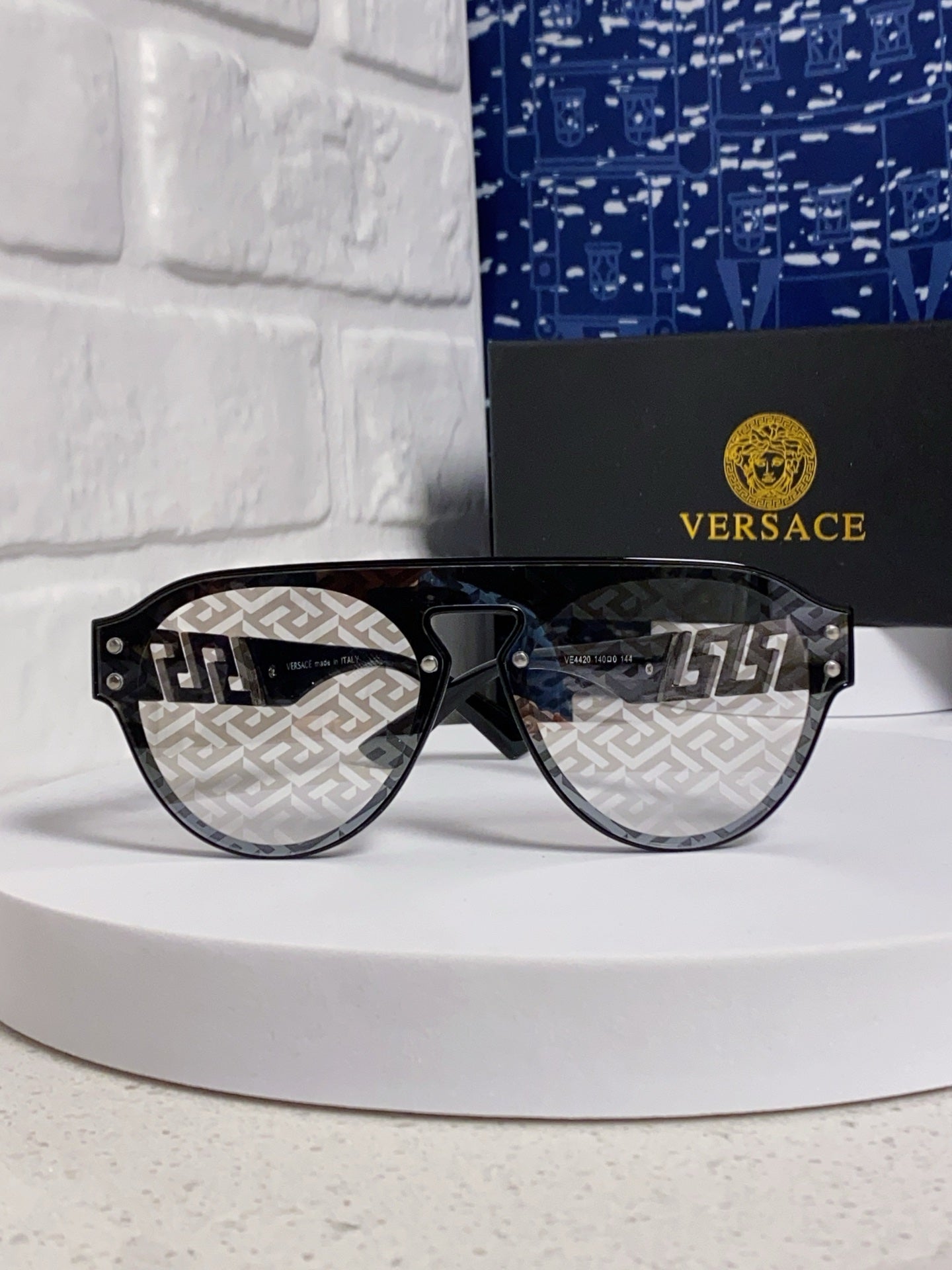 Versace Fashion Silver Lens Sunglasses for Men & Women - 432828 - detail image 2