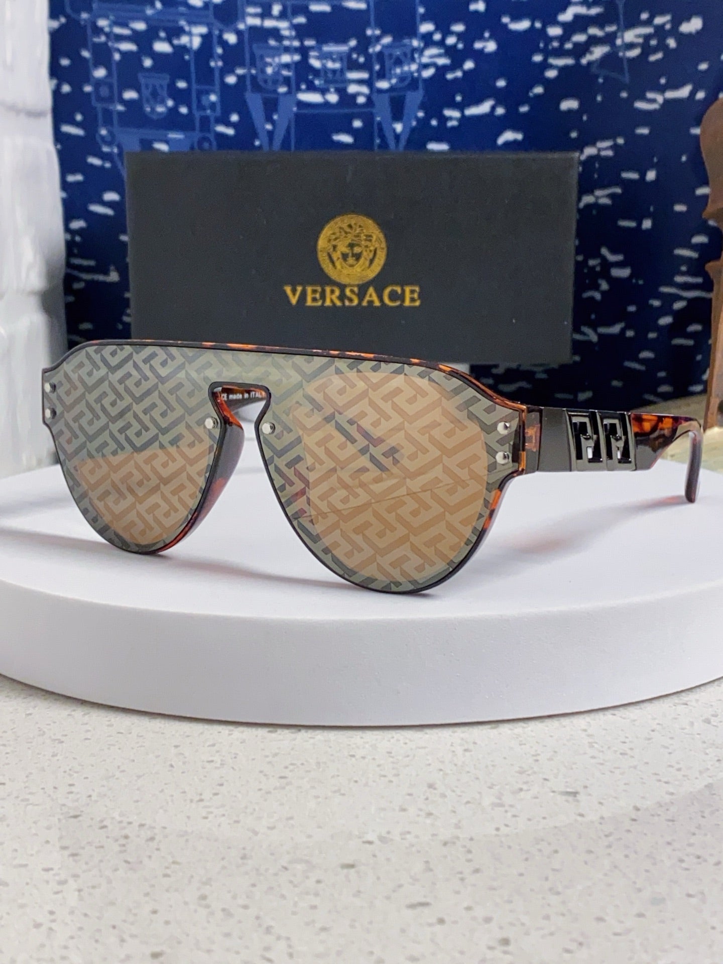 Versace Fashion Gold Lens Sunglasses for Men & Women - 867234