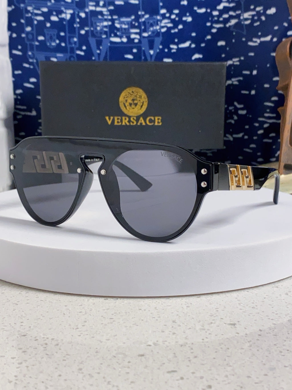 Versace Fashion Gray Lens Sunglasses for Men & Women - 432833