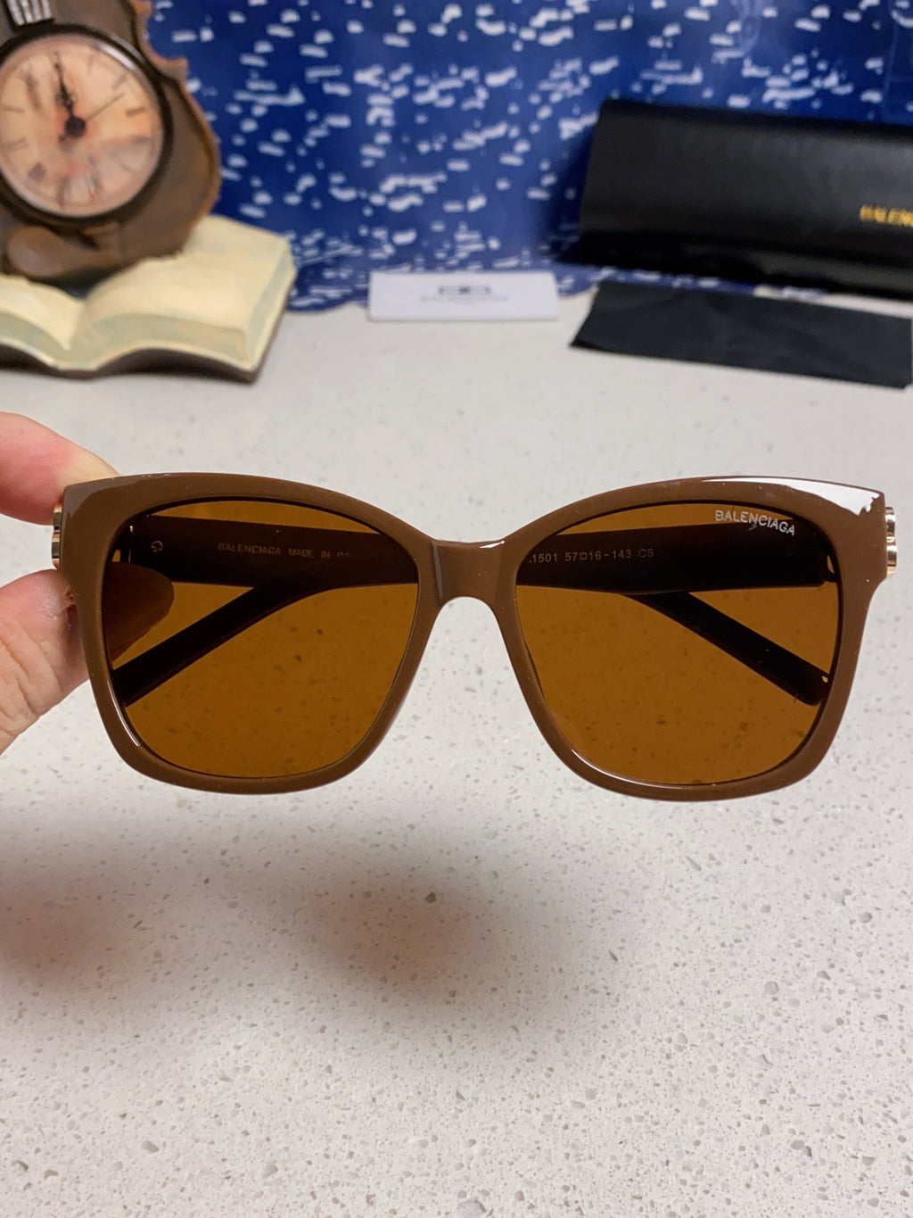 Balenciaga BB0102SA Fashion Brown Lens Sunglasses for Men & Women - detail image 4