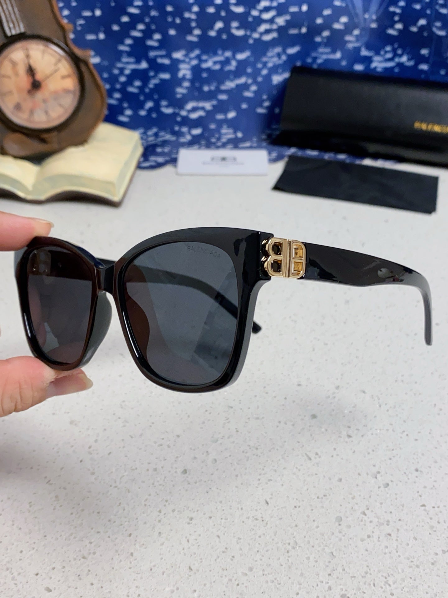 Balenciaga BB0102SA Fashion Black Lens Sunglasses for Men & Women - detail image 7