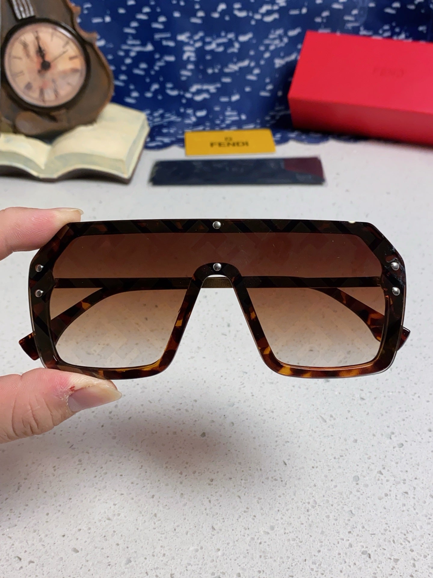Fendi Lightweight Rimless Brown Lens Sunglasses for Men & Women - detail image 4