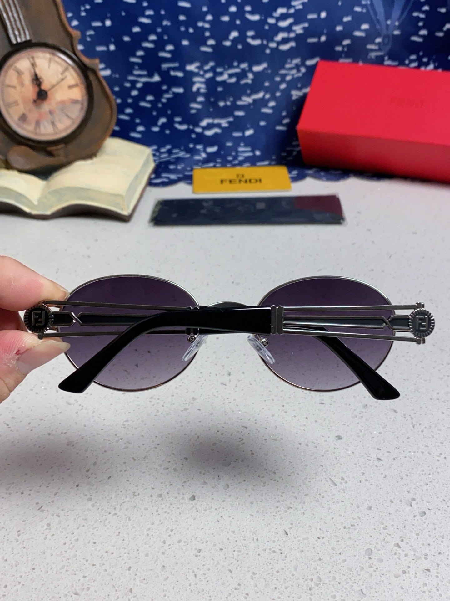 Fendi Metal Oval Silver Lens Sunglasses for Men & Women - 466205 - detail image 5