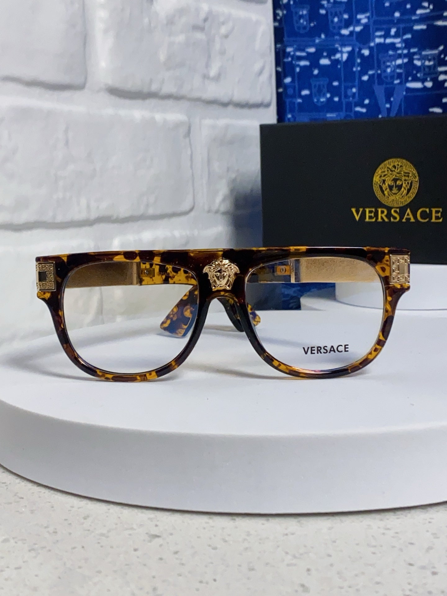 Versace Square Brown Lens Sunglasses for Men & Women - detail image 2