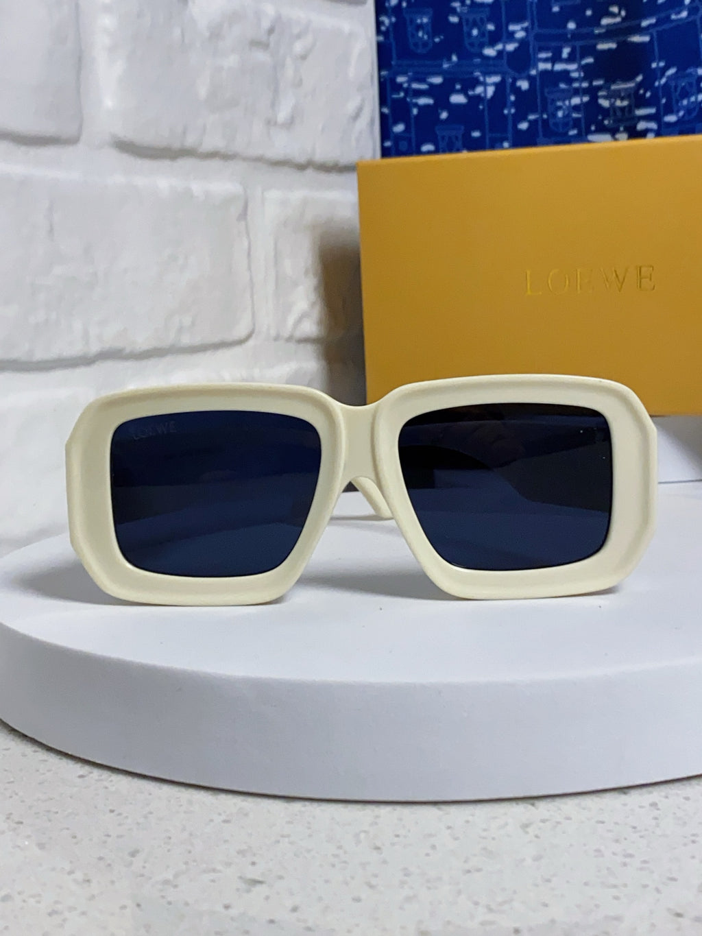 Loewe Fashion Blue Lens Sunglasses for Women - detail image 2