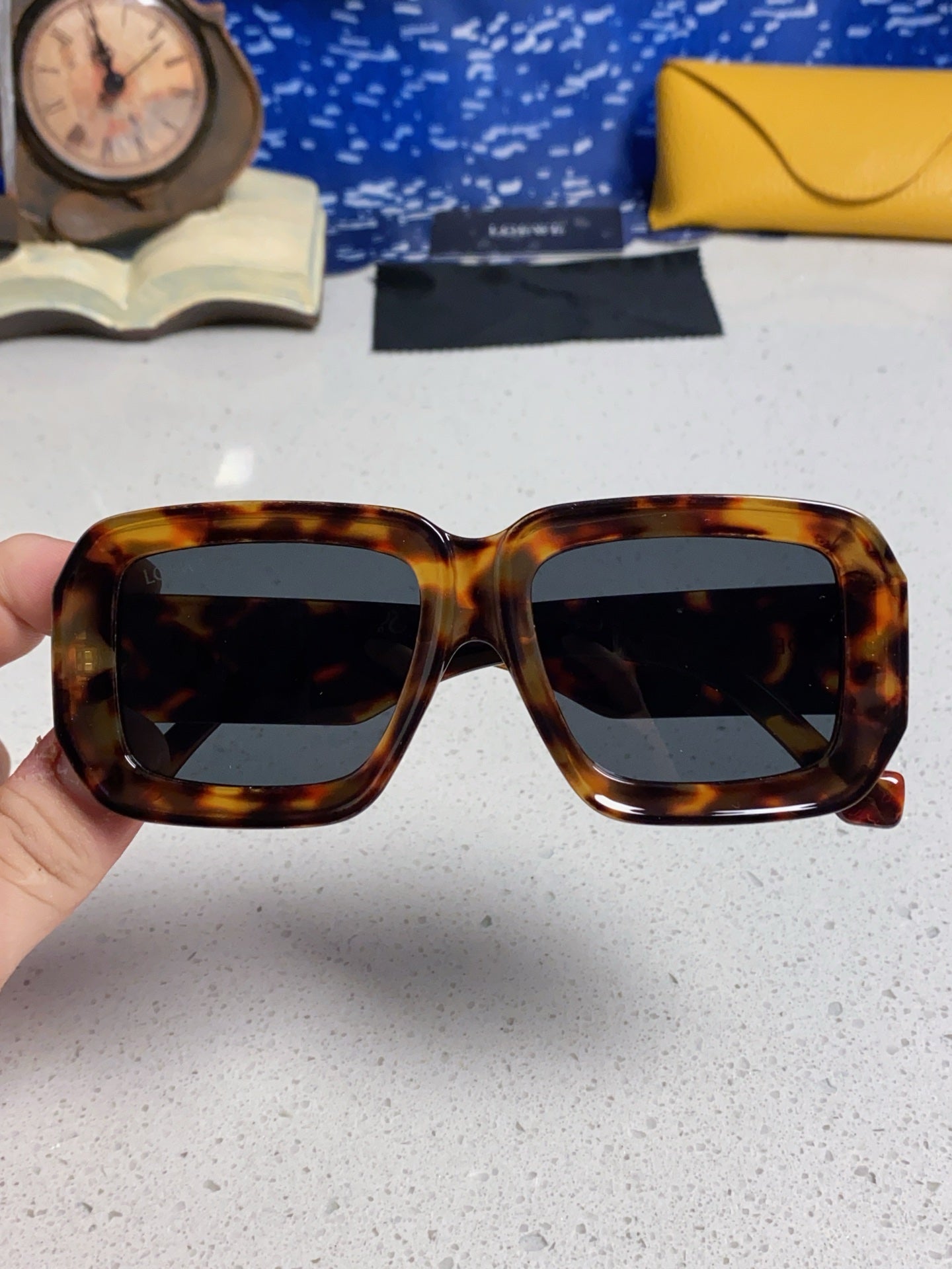 Loewe Fashion Black Lens Sunglasses for Women - 432843 - detail image 4