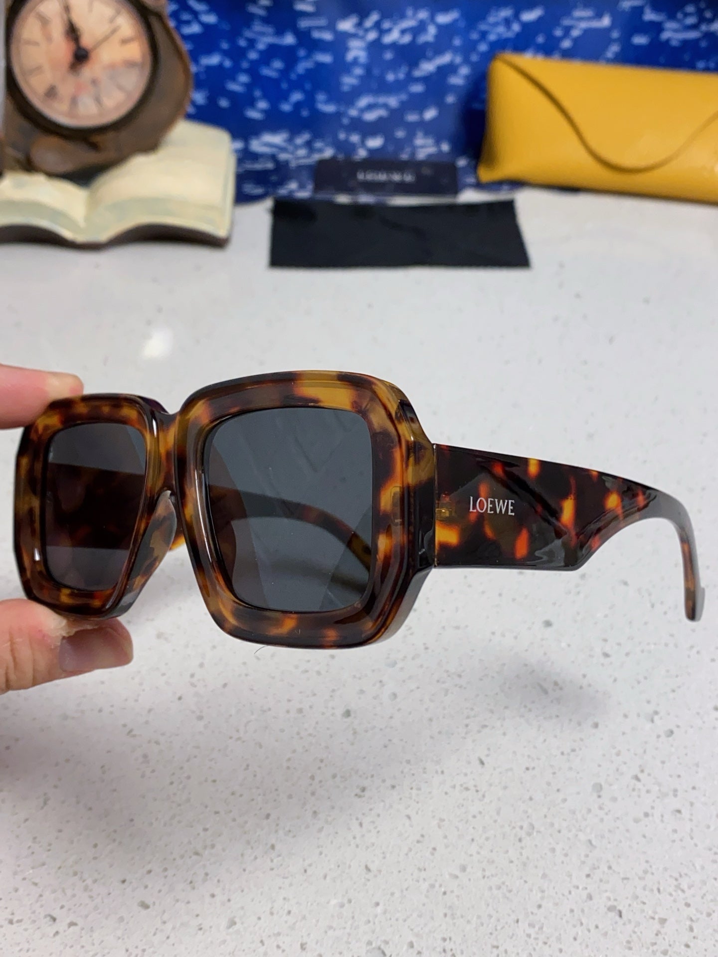 Loewe Fashion Black Lens Sunglasses for Women - 432843 - detail image 6