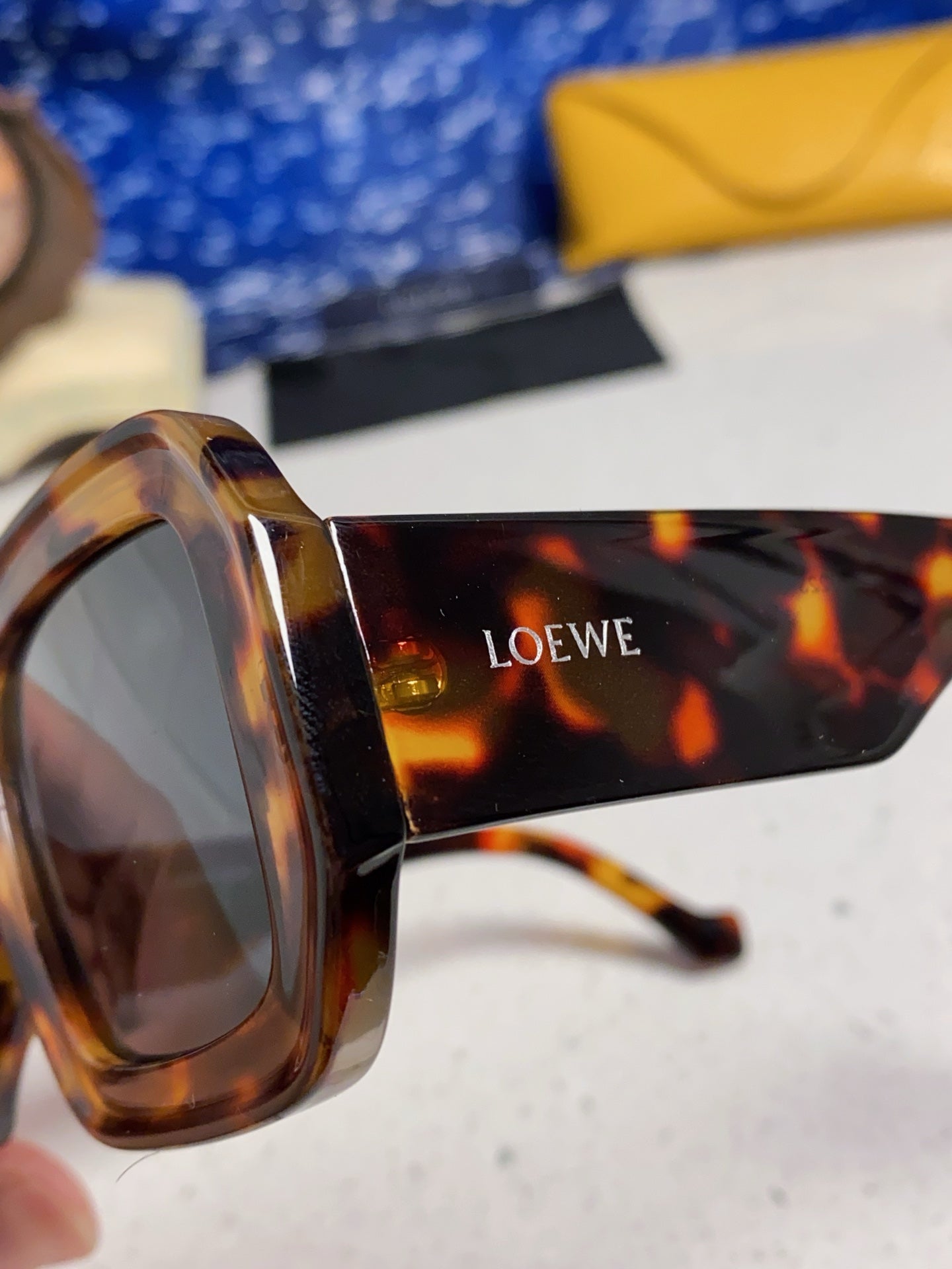 Loewe Fashion Black Lens Sunglasses for Women - 432843 - detail image 7