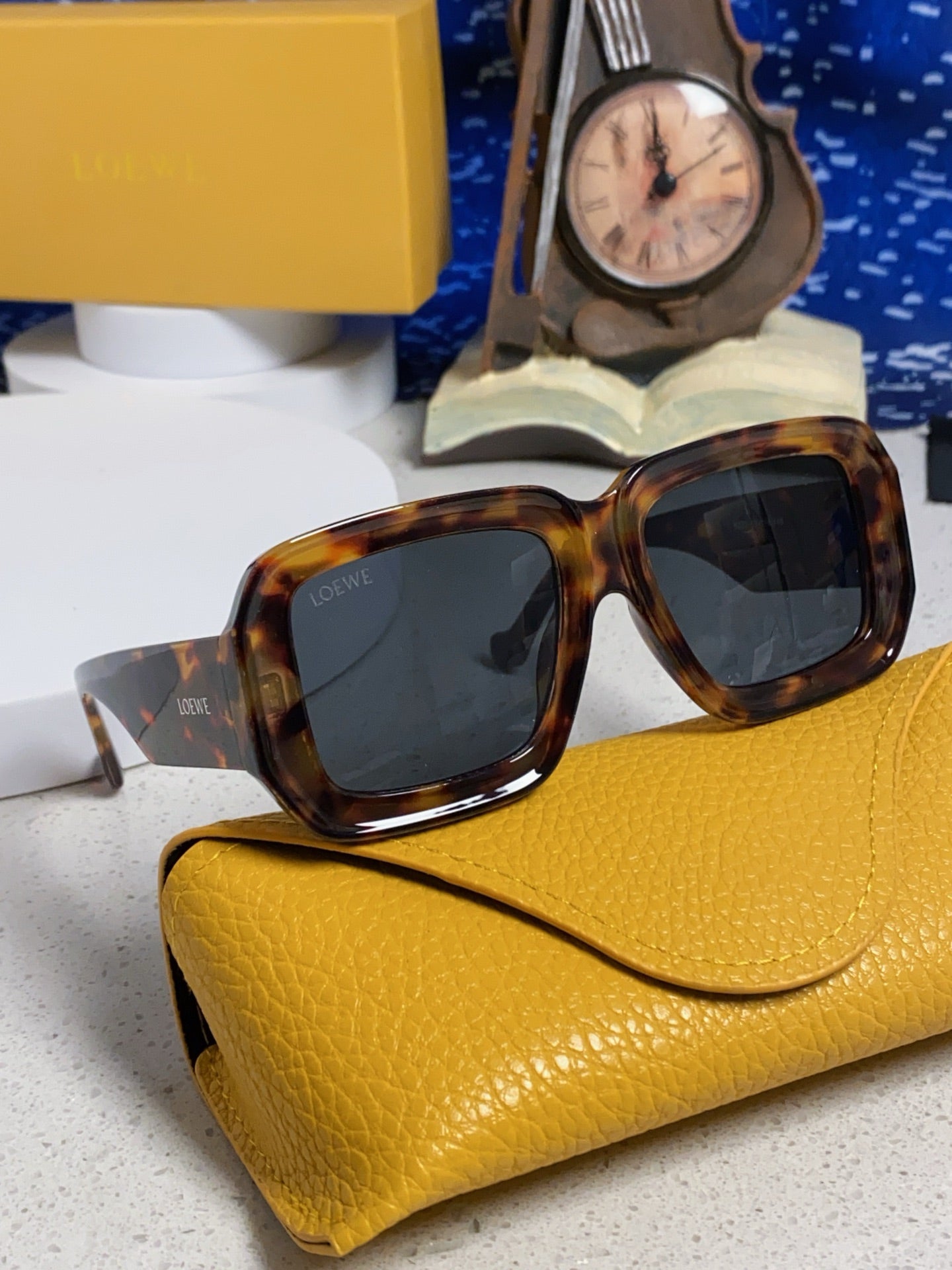 Loewe Fashion Black Lens Sunglasses for Women - 432843 - detail image 10