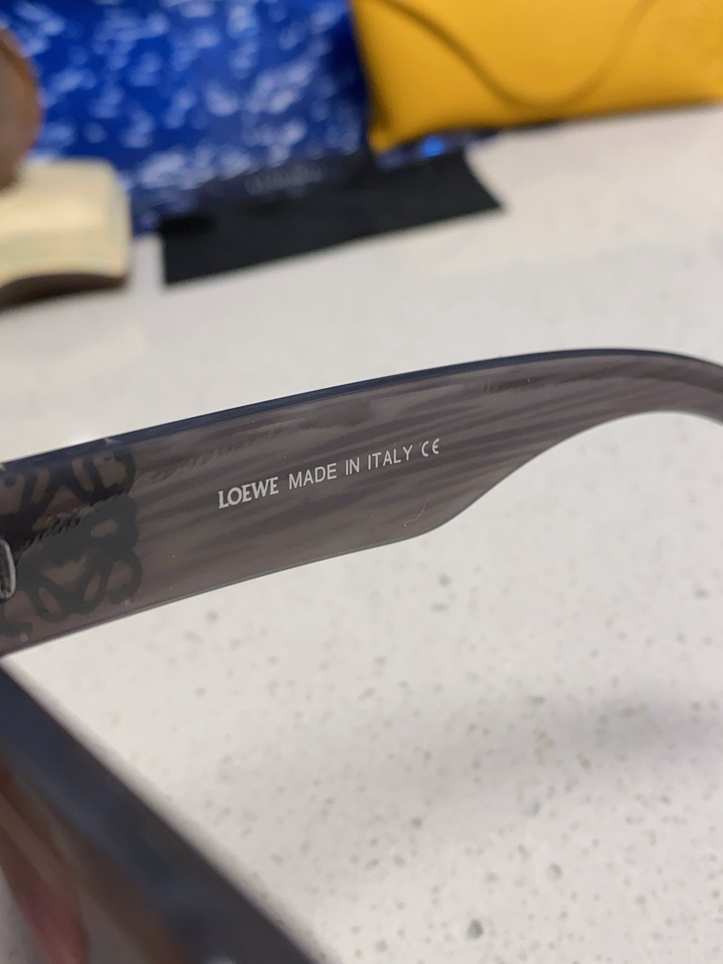 Loewe LW50069 Oversized Black Lens Sunglasses for Men & Women - 449902 - detail image 8