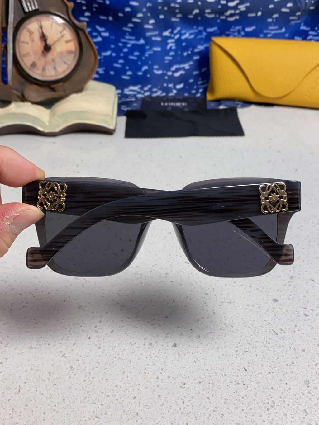 Loewe LW50069 Oversized Black Lens Sunglasses for Men & Women - 449902 - detail image 5
