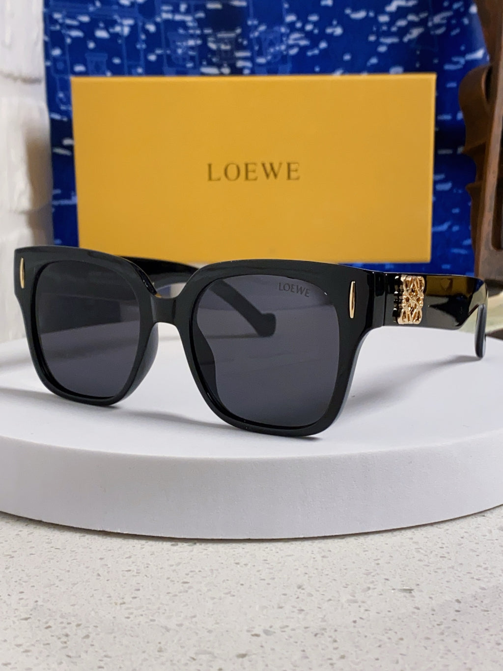Loewe LW50069 Oversized Black Lens Sunglasses for Men & Women