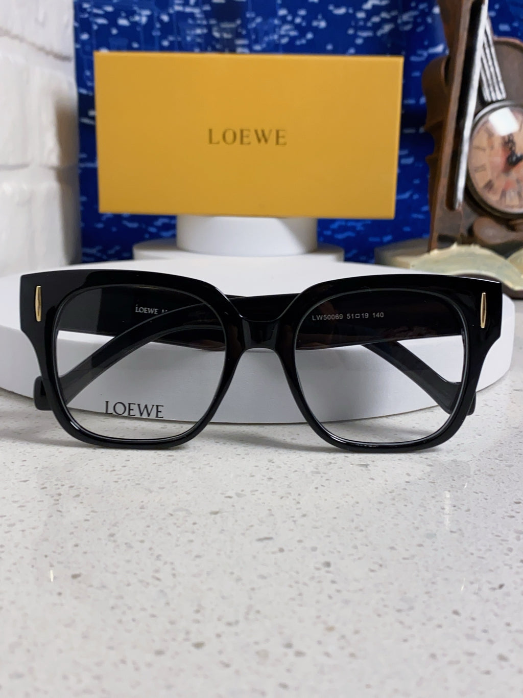 Loewe LW50069 Oversized Silver Lens Sunglasses for Men & Women - detail image 9