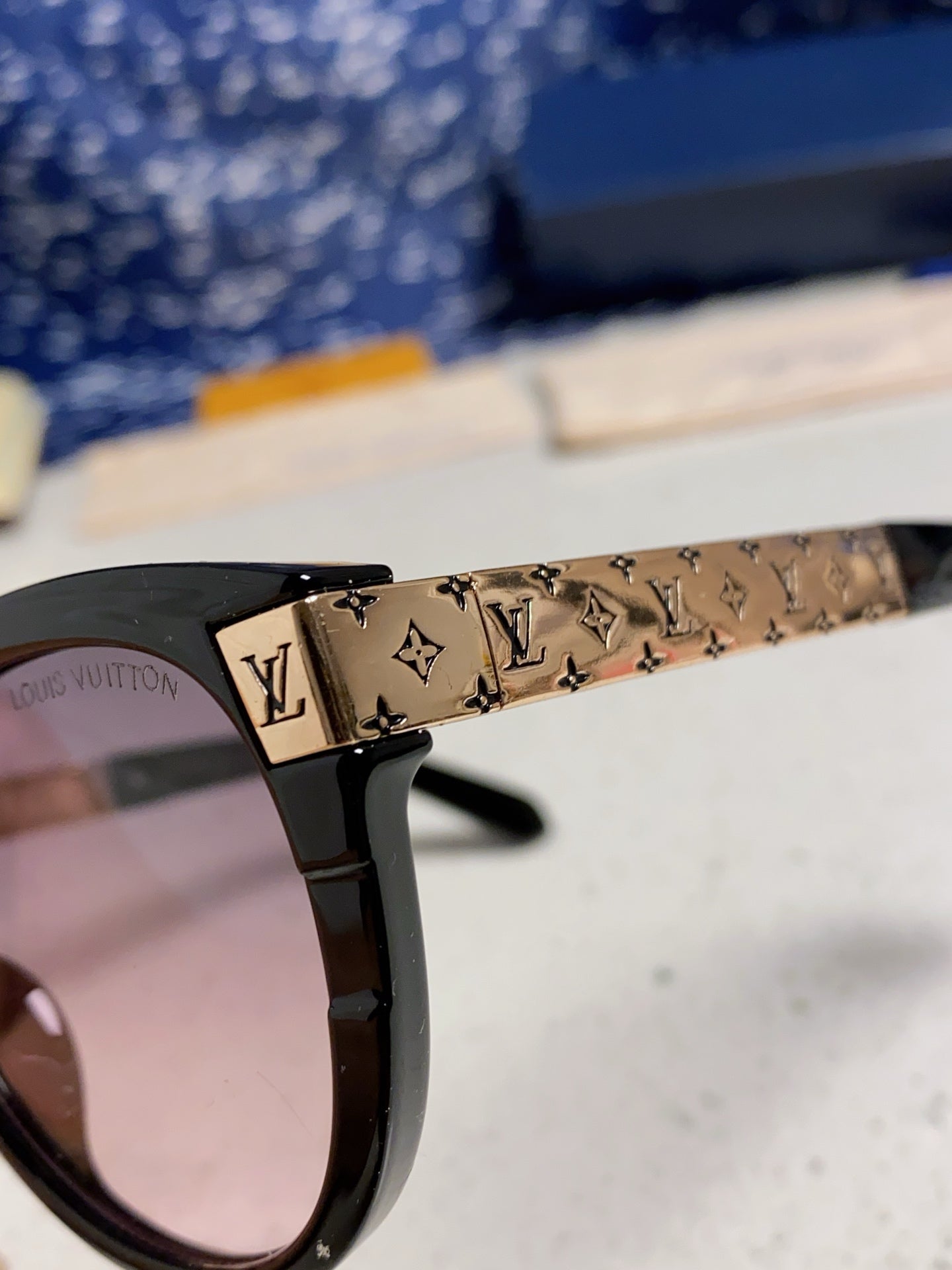 Louis Vuitton Cat-Eye Silver Lens Sunglasses for Women - 414755 - detail image 7