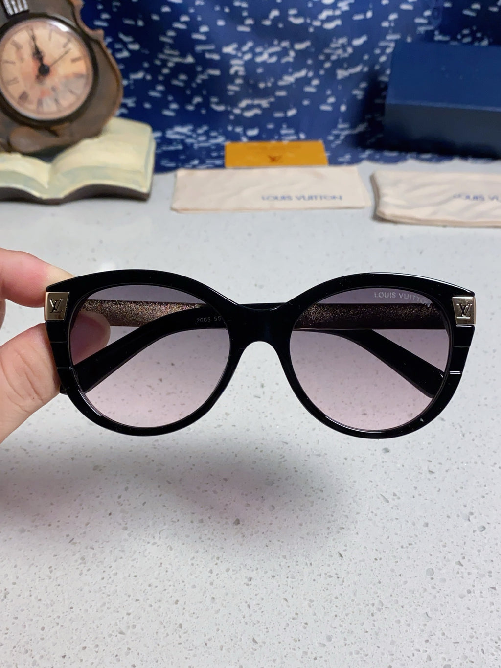 Louis Vuitton Cat-Eye Silver Lens Sunglasses for Women - 414755 - detail image 4