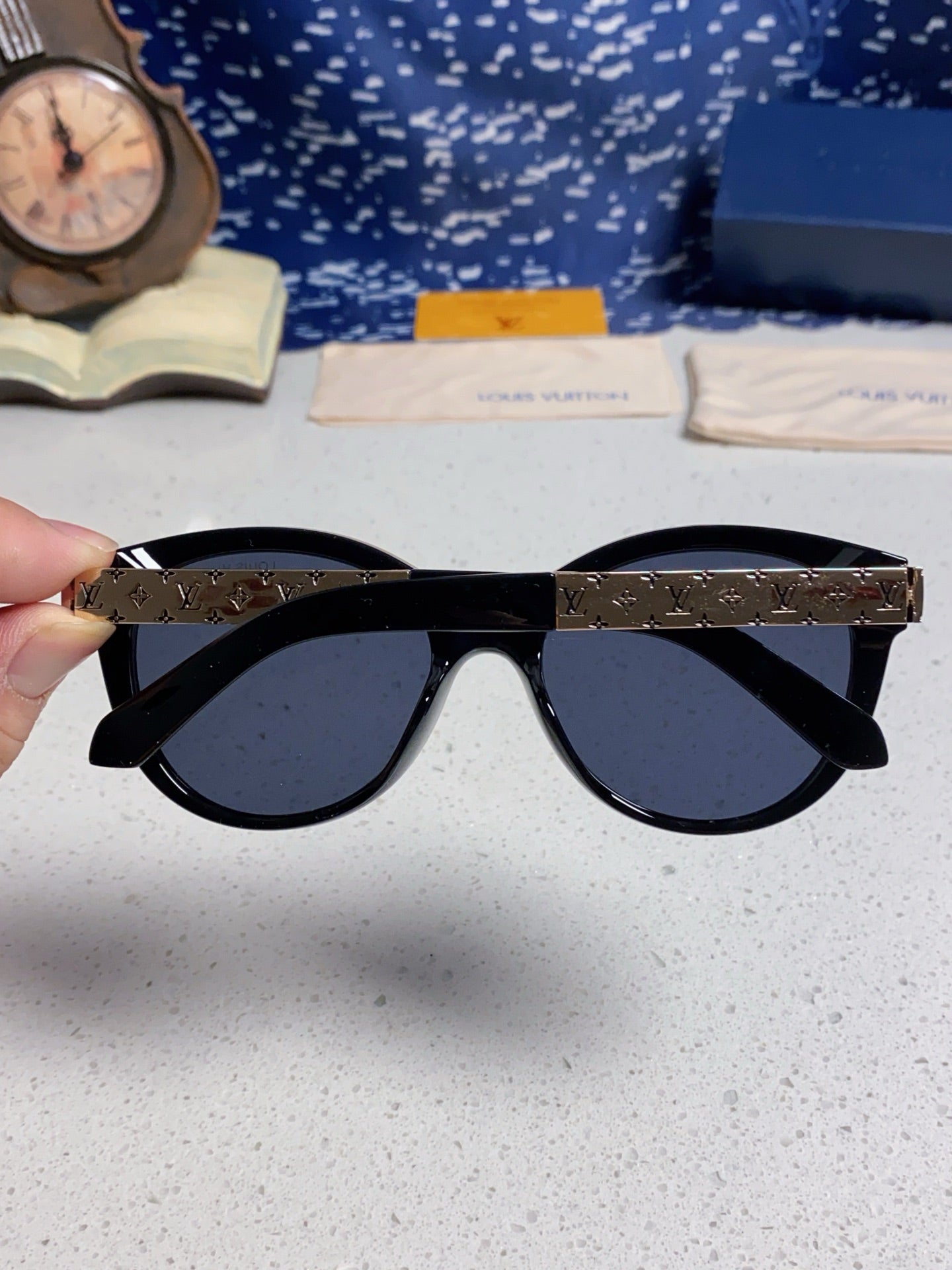 Louis Vuitton Cat-Eye Blue Lens Sunglasses for Women - detail image 5