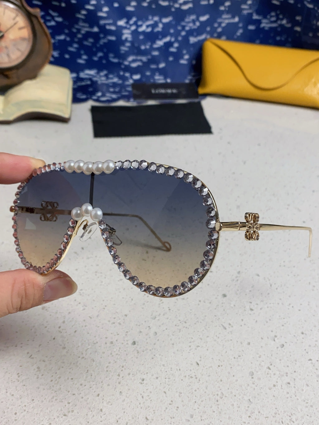 Loewe Oversized Gray Lens Sunglasses for Men & Women - 432835 - detail image 6