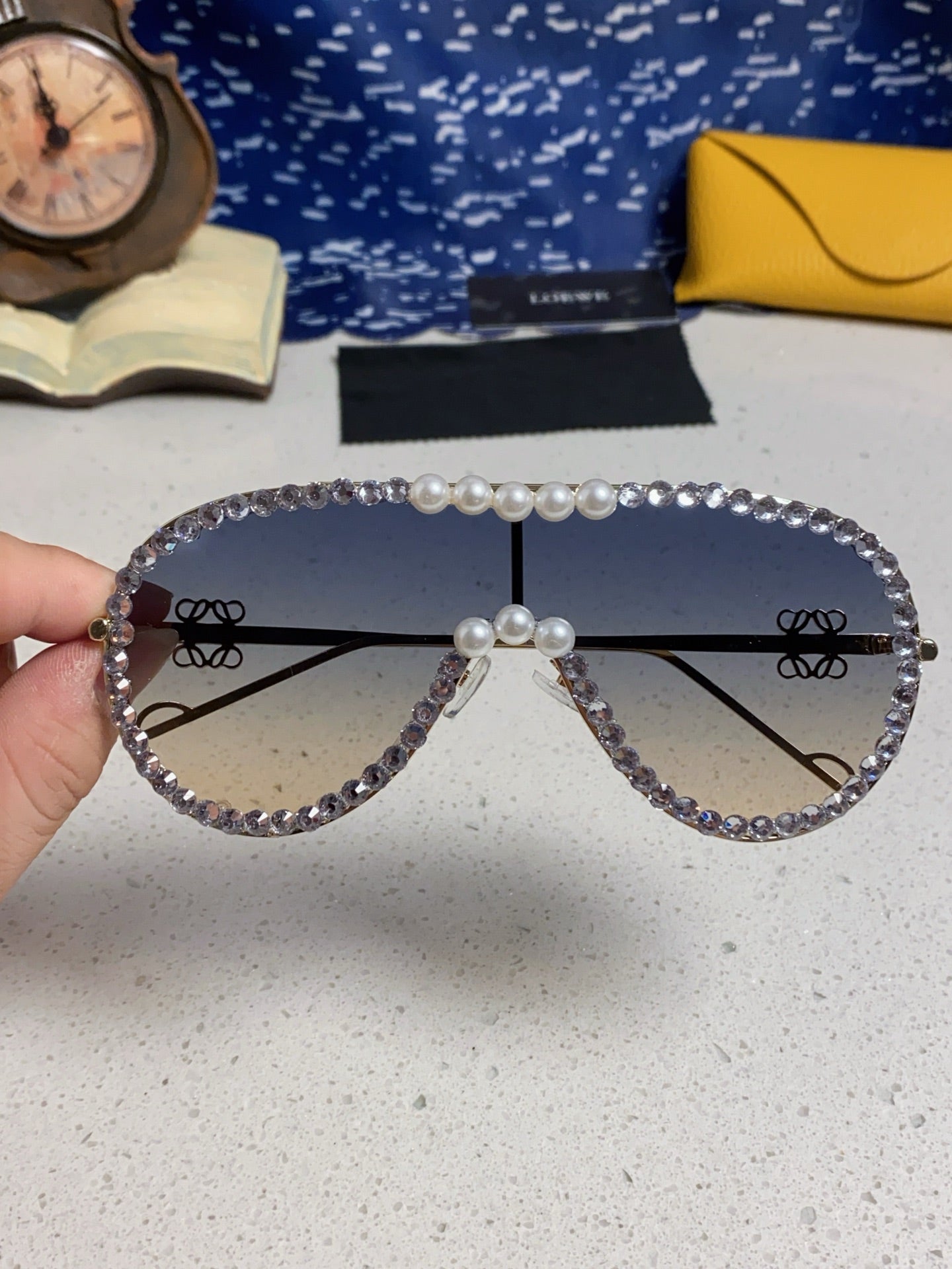 Loewe Oversized Gray Lens Sunglasses for Men & Women - 432835 - detail image 4