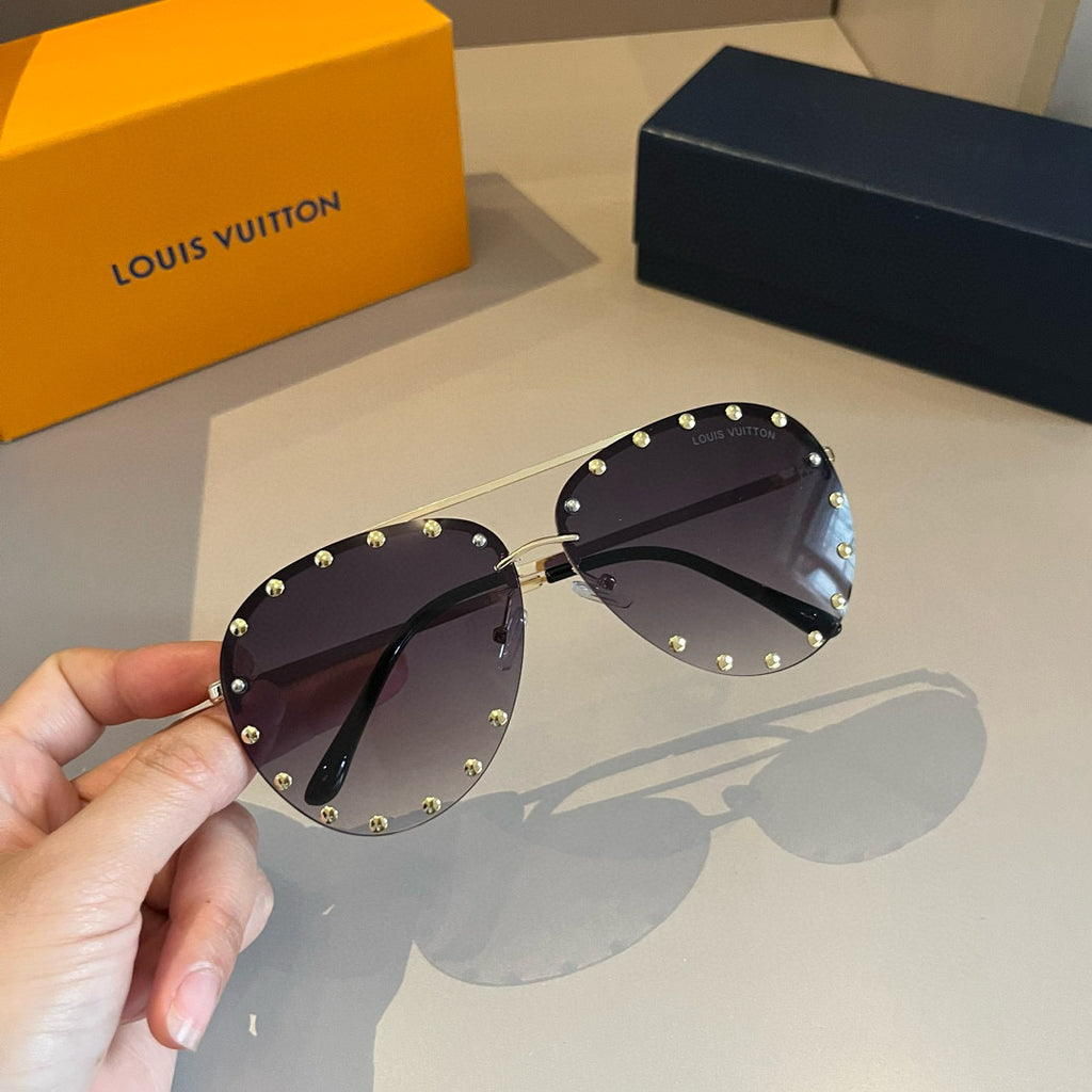 Louis Vuitton Metal Aviator Gold Lens Sunglasses for Men & Women - 381929 - detail image 5
