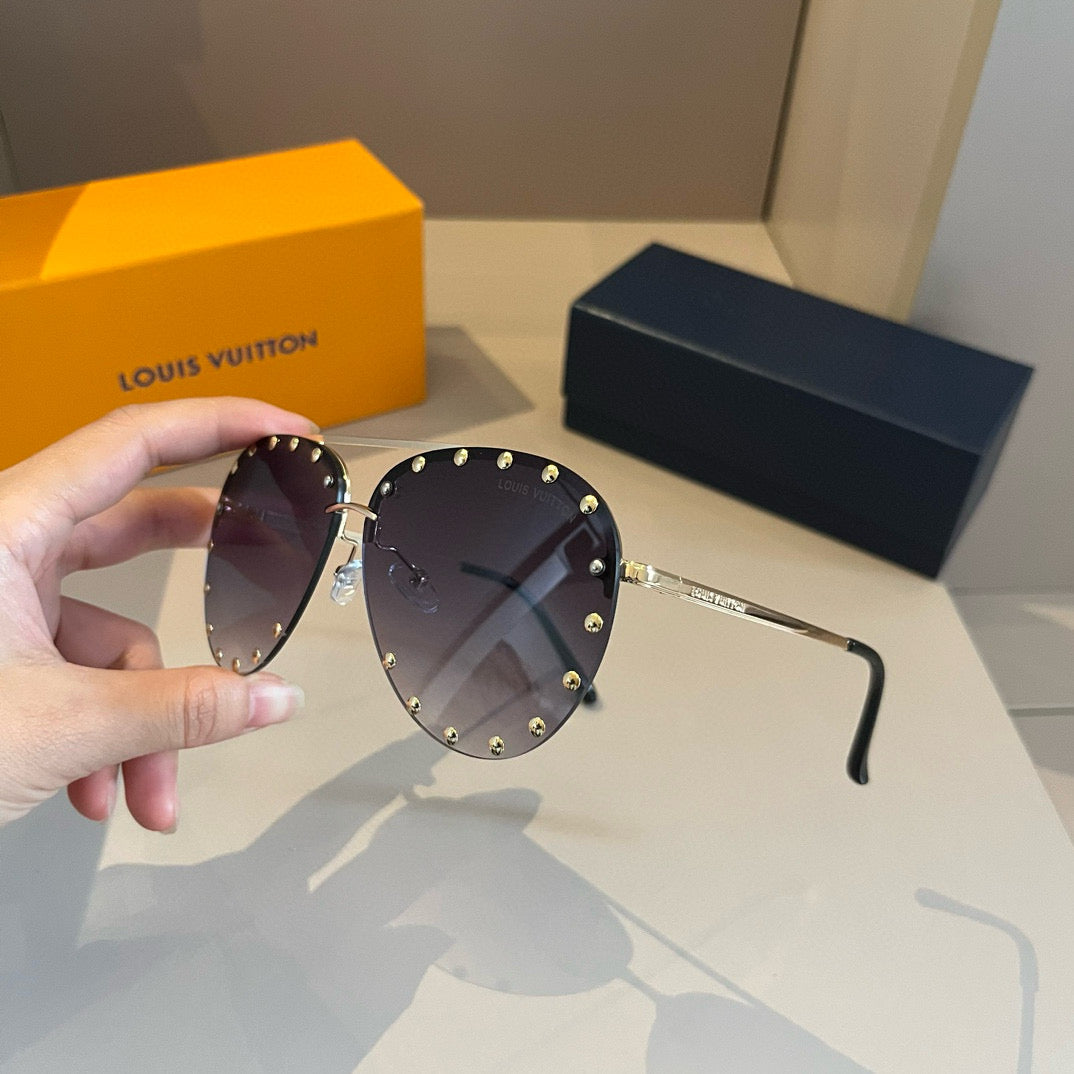 Louis Vuitton Metal Aviator Gold Lens Sunglasses for Men & Women - 381929 - detail image 3