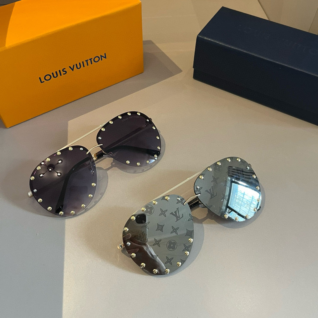 Louis Vuitton Metal Aviator Gold Lens Sunglasses for Men & Women - 381930 - detail image 9