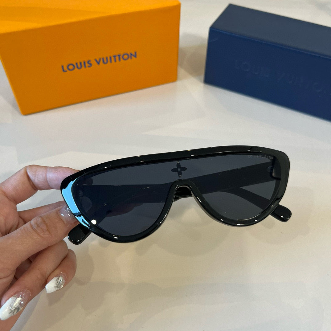 Louis Vuitton Fashion Silver Lens Sunglasses for Men & Women - 381914 - detail image 5