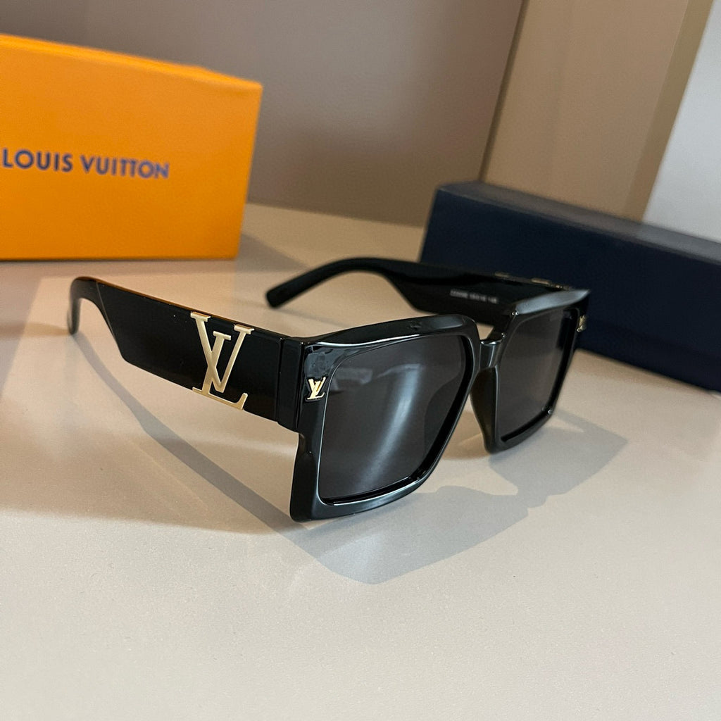 Louis Vuitton Metal Fashion Gold Lens Sunglasses for Men & Women - 381916