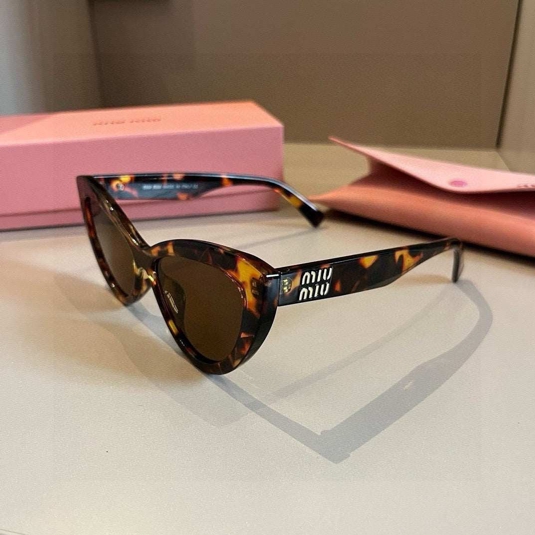 Miu Miu Cat-Eye Brown Lens Sunglasses for Men & Women - 416262 - detail image 4