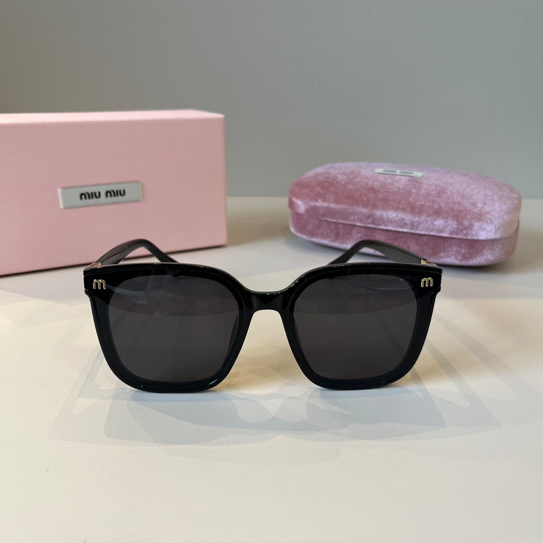 Miu Miu Fashion Black Lens Sunglasses for Men & Women - 432644 - detail image 2