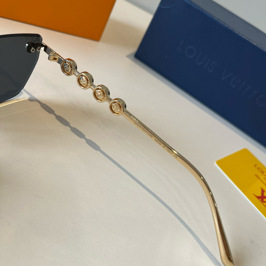 Louis Vuitton Fashion Silver Lens Sunglasses for Women - 381921 - detail image 9