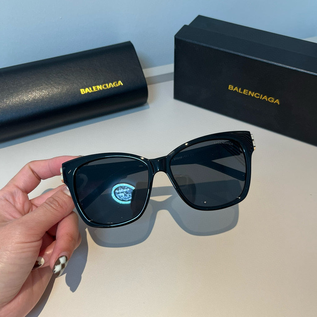 Balenciaga Folding Square Black Lens Sunglasses for Men & Women - 432534 - detail image 5