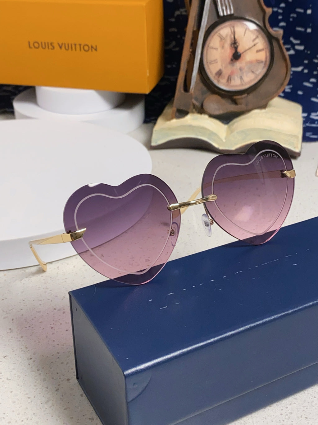 Louis Vuitton Lightweight Rimless Silver Lens Sunglasses for Women - 371402 - detail image 10