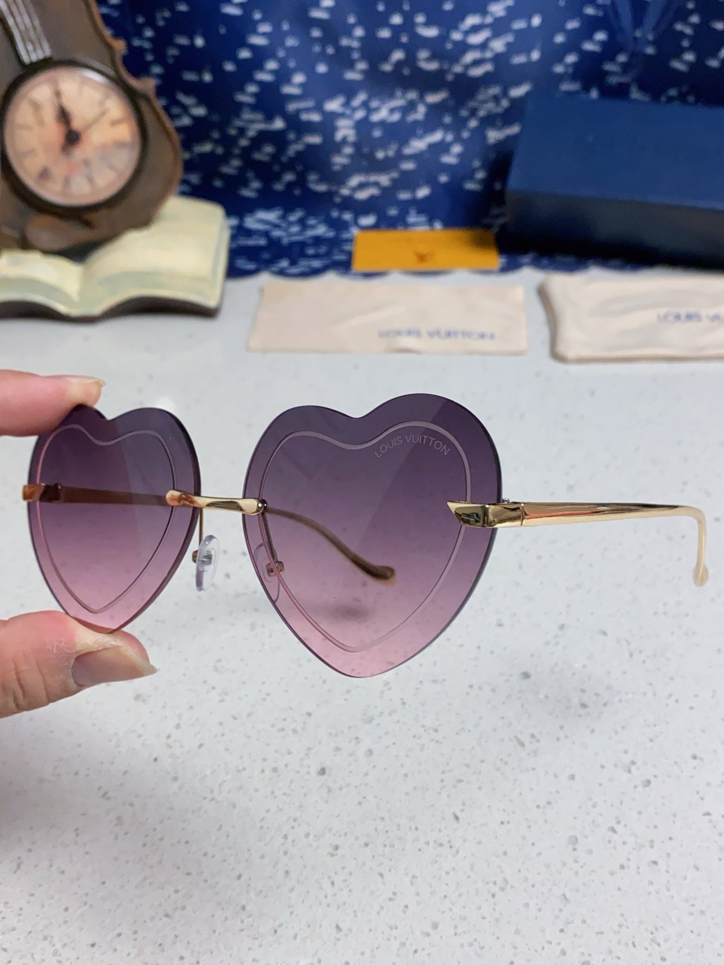 Louis Vuitton Lightweight Rimless Silver Lens Sunglasses for Women - 371402 - detail image 6