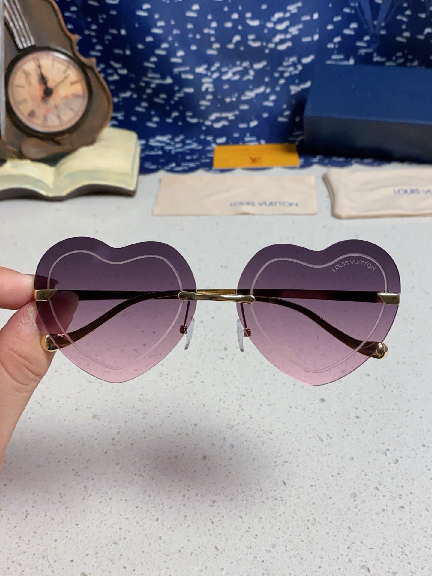 Louis Vuitton Lightweight Rimless Silver Lens Sunglasses for Women - 371402 - detail image 4