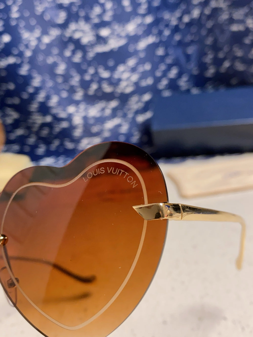 Louis Vuitton Lightweight Rimless Brown Lens Sunglasses for Women - detail image 7
