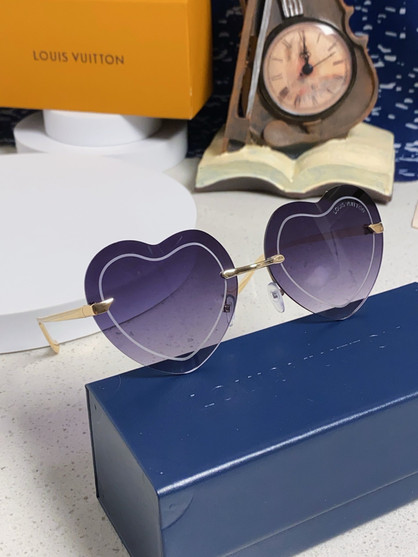 Louis Vuitton Lightweight Rimless Blue Lens Sunglasses for Women - 371404 - detail image 10