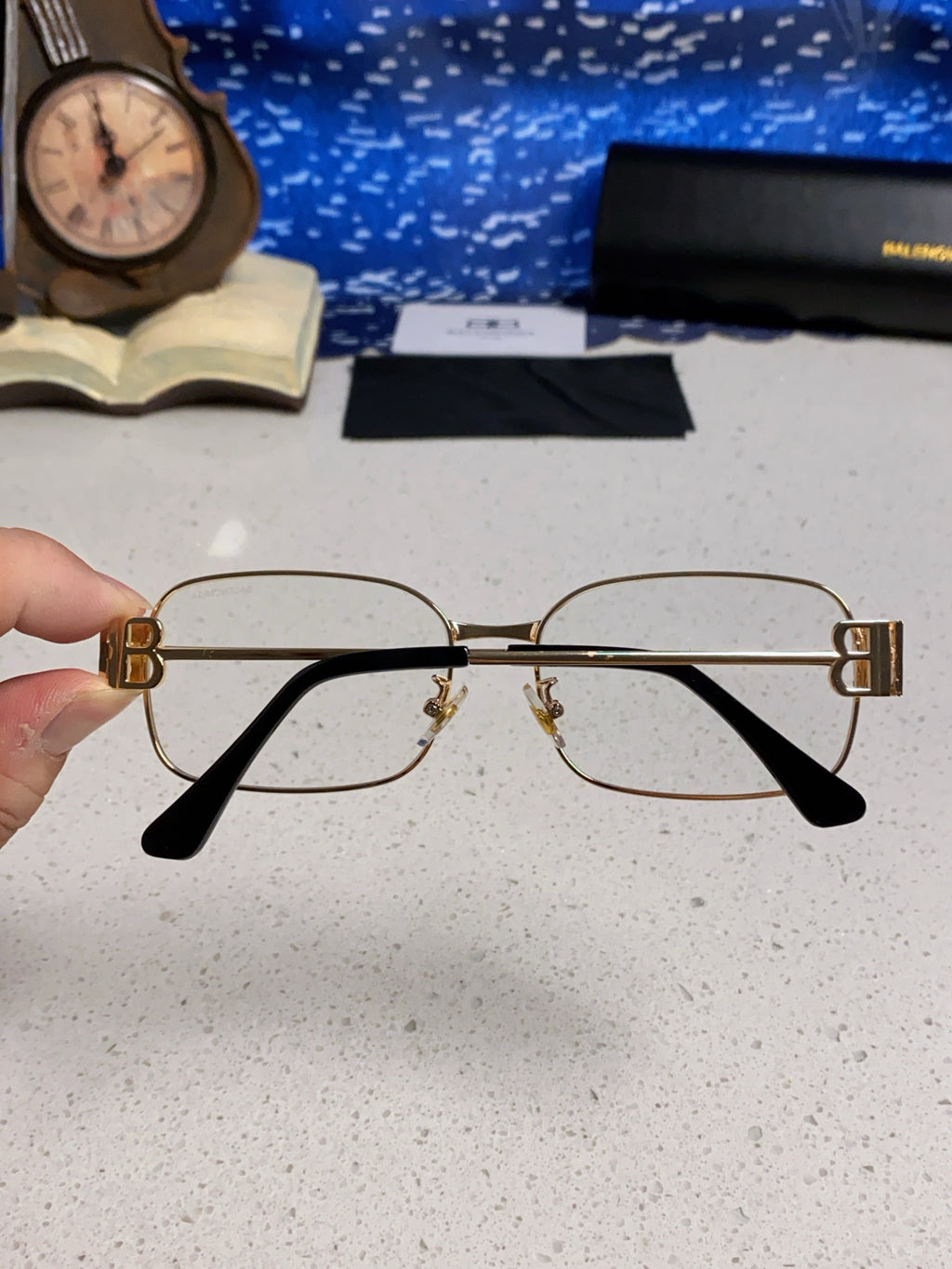 Balenciaga Metal Rectangular Gold Lens Sunglasses for Men & Women - detail image 5