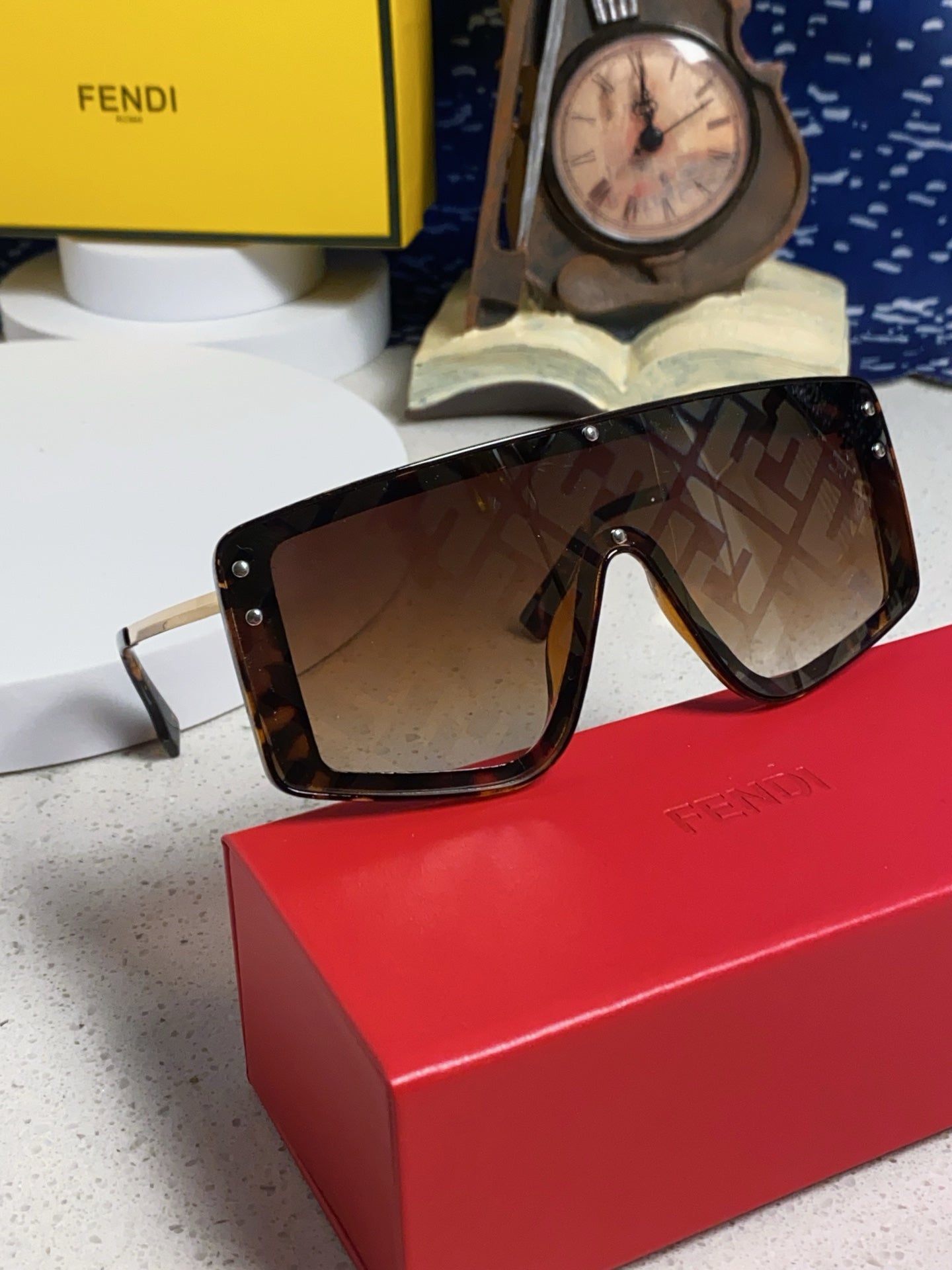 Fendi Fashion Brown Lens Sunglasses for Men & Women - 383042 - detail image 8