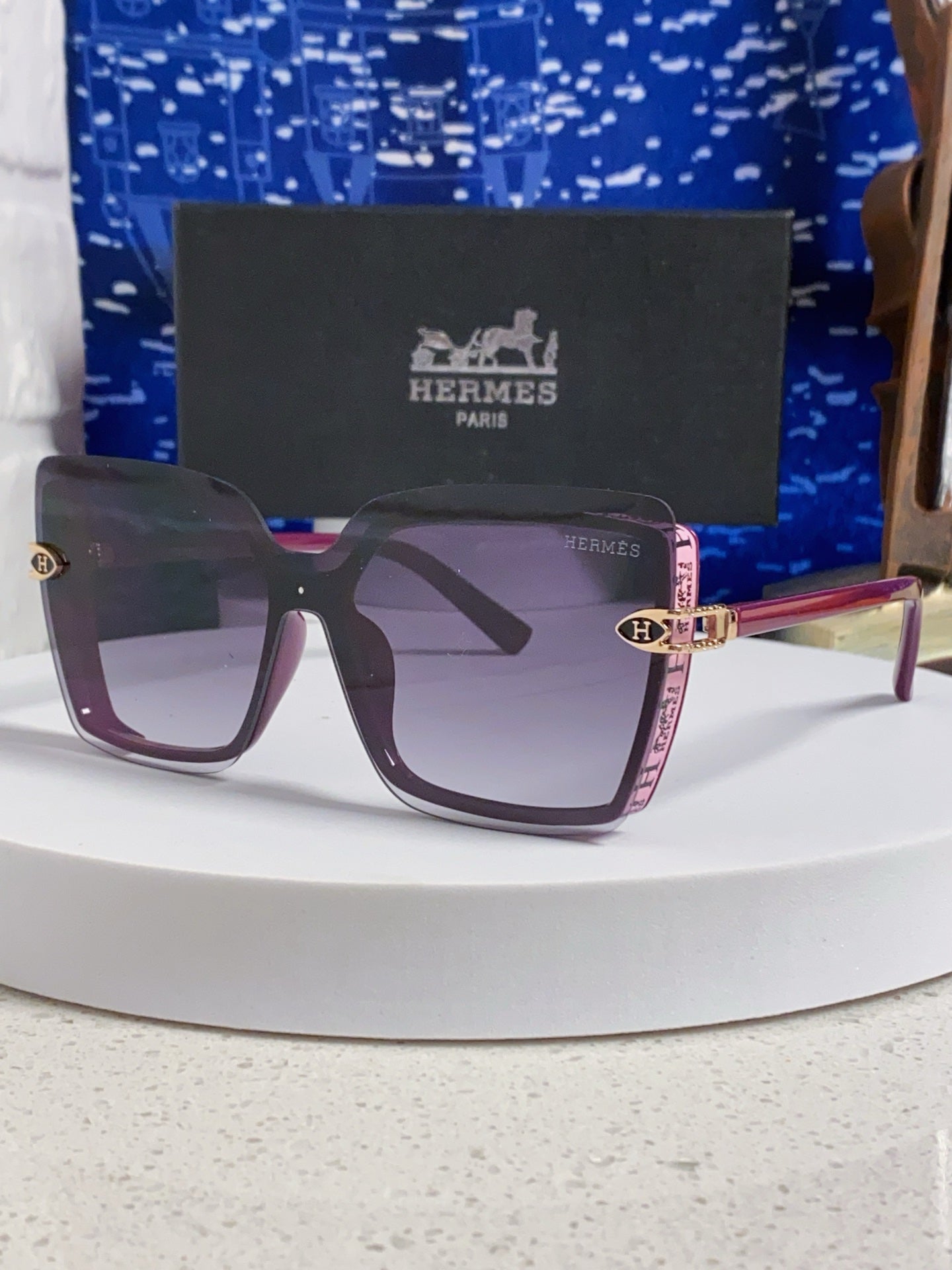 Hermès Square Silver Lens Sunglasses for Men & Women - 466428
