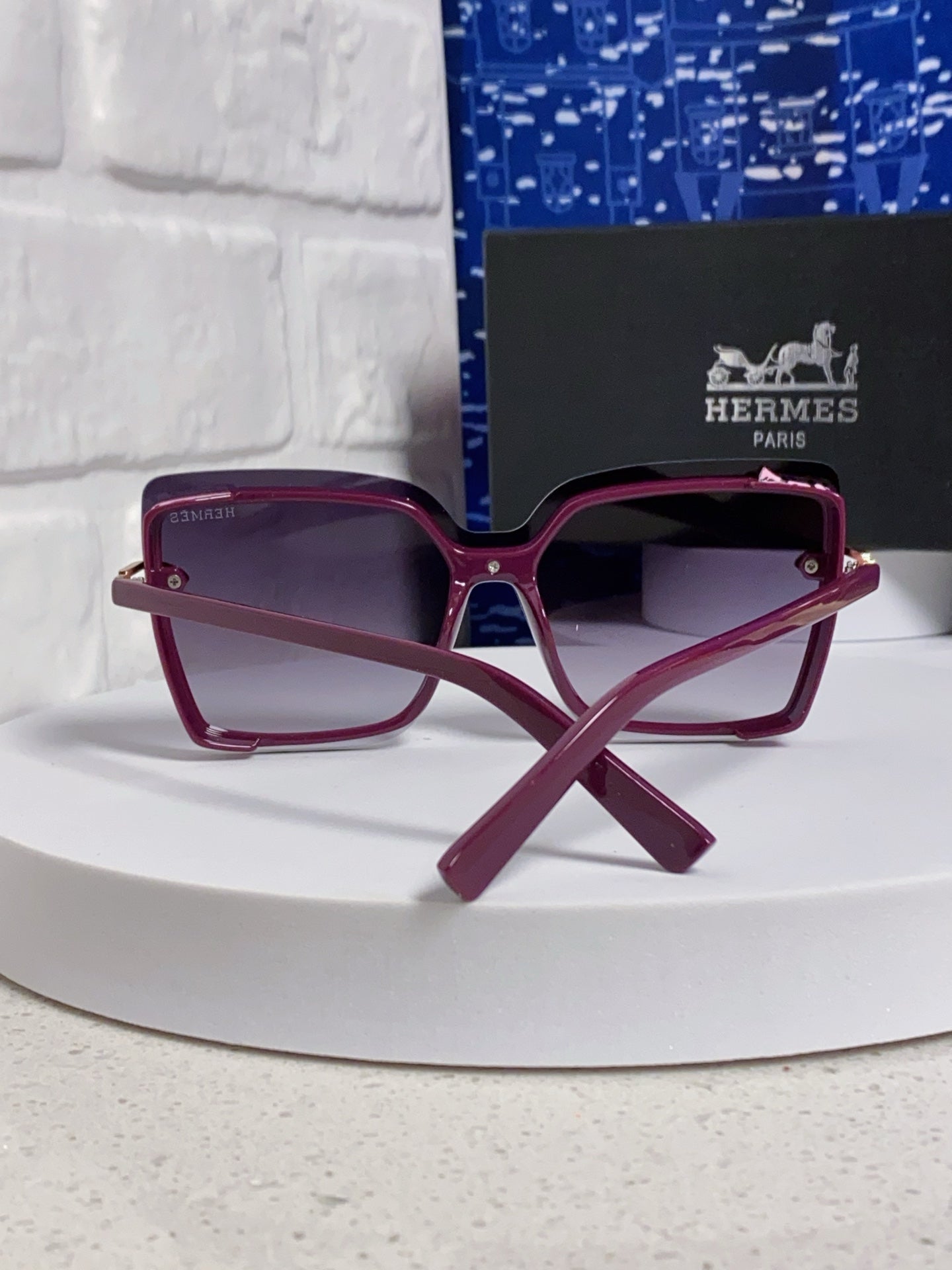 Hermès Square Silver Lens Sunglasses for Men & Women - 466428 - detail image 3